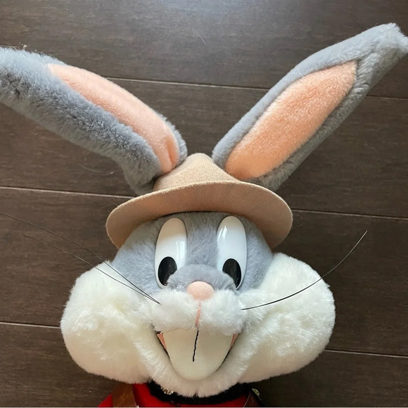 RCMP Vintage 1980s  Bugs Bunny Warner Bros Plush Canadian Mountie Stuffie - Picture 2 of 7